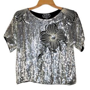 JLB Women's Silver Sequin Blouse Top Size Small 100% Silk Floral Short Sleeve